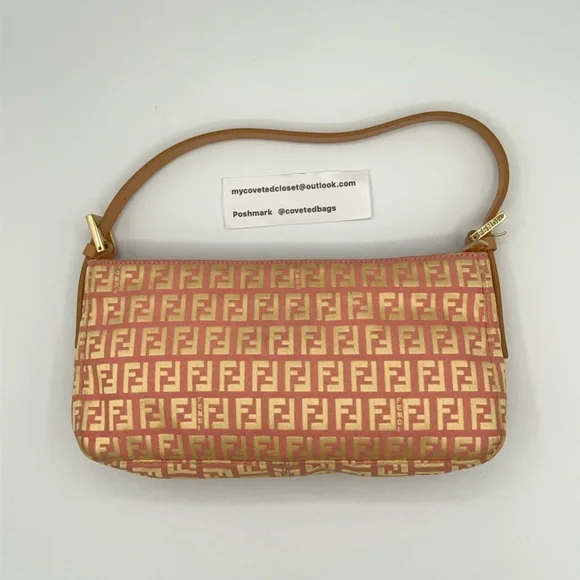 Fendi Jaquard Zucchino Baguette Pink and Gold Shoulder Bag w/Dust Bag and COA - Picture 3 of 16